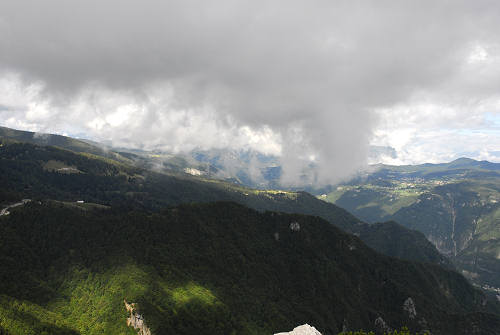 salita al monte Spitz di Tonezza del Cimone