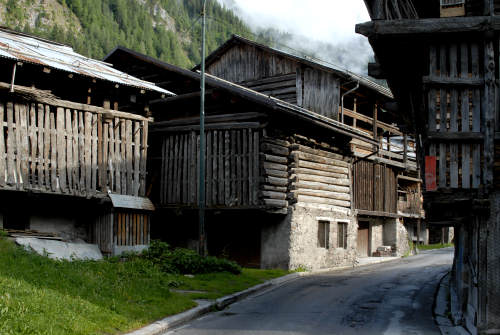 Canale d'Agordo, Valle di Gares, Val Biois