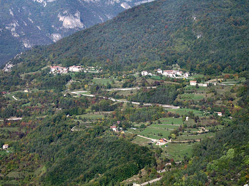 Guardia di Folgaria - il paese dipinto