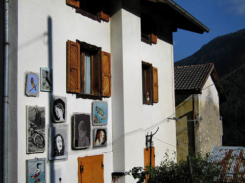 Guardia di Folgaria - il paese dipinto