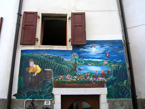 Guardia di Folgaria - il paese dipinto