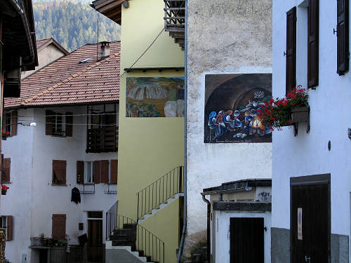 Guardia di Folgaria - il paese dipinto