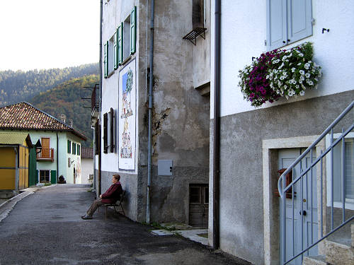 Guardia di Folgaria - il paese dipinto