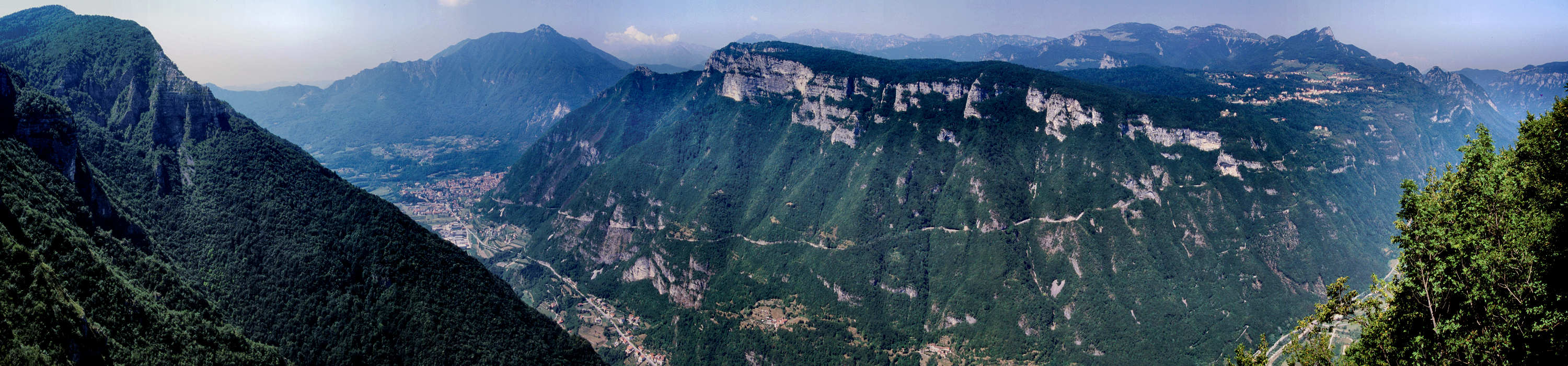 da Punta Corbin la Valdastico e Tonezza del Cimone