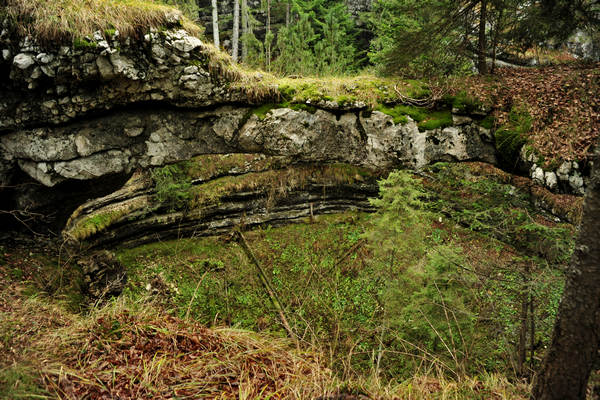 Voragine Stonhaus a Roana monte Erio