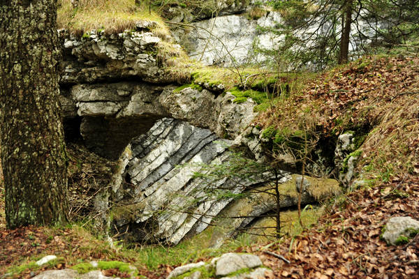 Voragine Stonhaus a Roana monte Erio