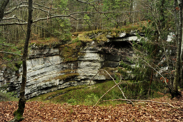Voragine Stonhaus a Roana monte Erio