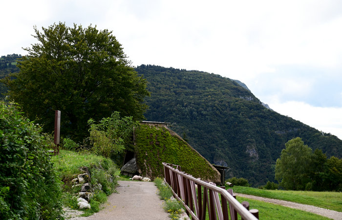 Sito archeologico del Bostel a Castelletto di Rotzo, Altopiano di Asiago Sette Comuni