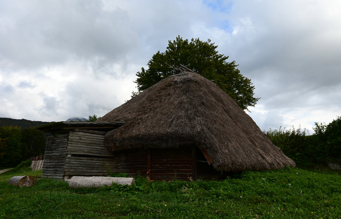 Sito archeologico del Bostel a Castelletto di Rotzo, Altopiano di Asiago Sette Comuni
