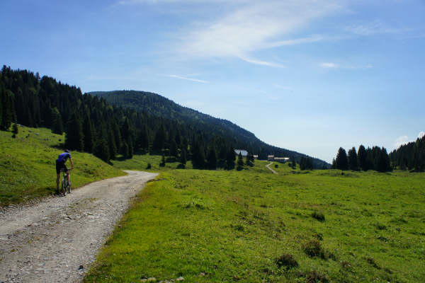Mtb Altipiani, 100 km dei forti fortezze bike tour megabike gran fondo G.Simoni marathon
