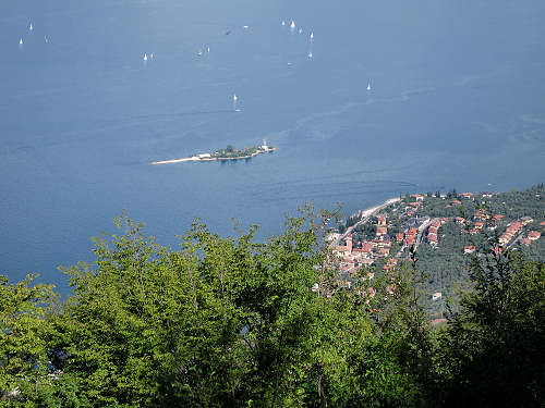 Brenzone, lago di Garda dal monte Baldo