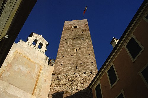 Bassano del Grappa, castello e torre di Ser Ivano