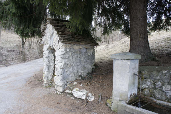 Sentiero Buzzati, Madonna Parè, Giaon di Limana