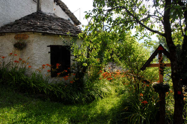 Valle del torrente Ardo, Val de l'Art, monte Schiara, Belluno