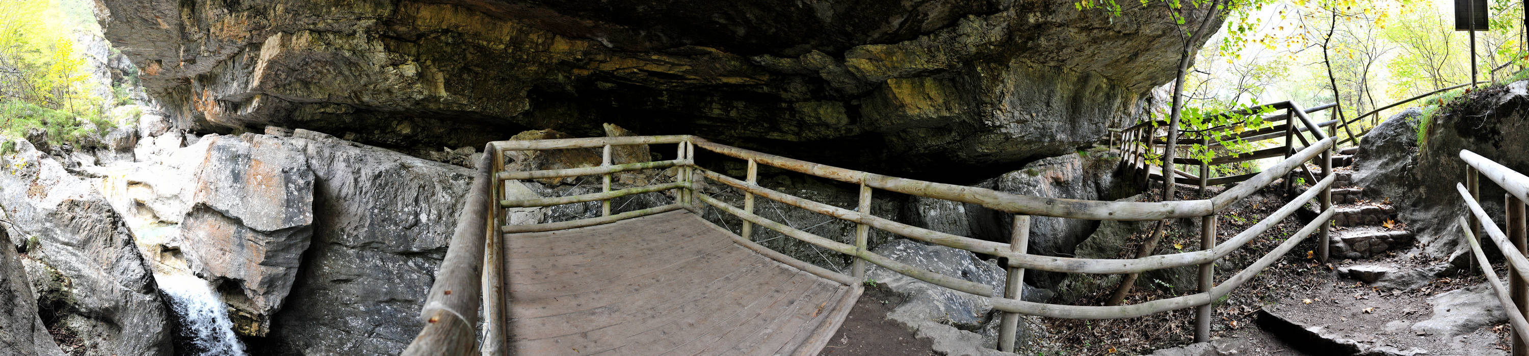 Cascata La Soffia nella Valle del Mis, Parco Nazionale Dolomiti Bellunesi