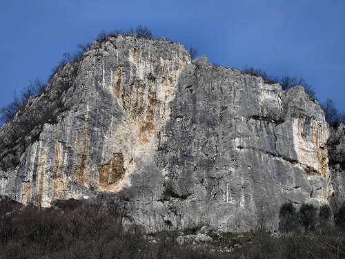 Falesie arrampicata sportiva a Lumignano, riviera Berica Colli Berici