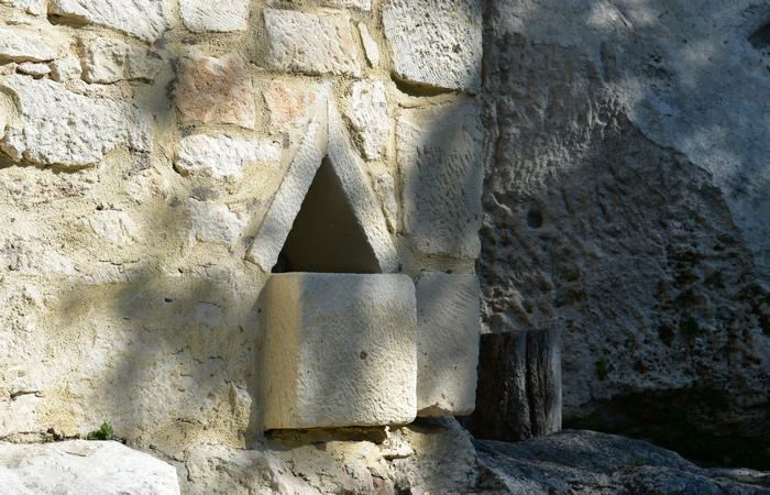 Casa rupestre alla Sengia dei Meoni a Zovencedo nei Colli Berici