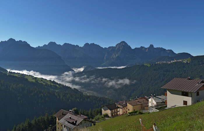 Comelico, escursione da Costa a monte Zovo e al rifugio DeDoo