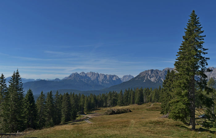 Comelico, escursione da Costa a monte Zovo e al rifugio DeDoo