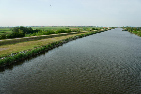 strada delle valli di Rosolina laguna di Caleri