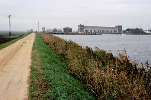 argini verso la laguna