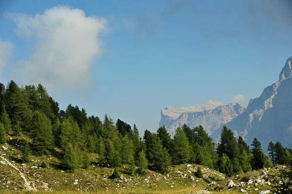 giro dei SetSass con salita a Cima SetSas, passo Valparola rifugio Pralongia