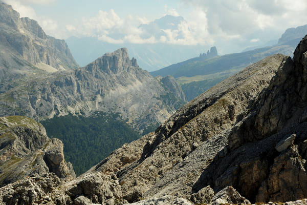 giro dei SetSass con salita a Cima SetSas, passo Valparola rifugio Pralongia
