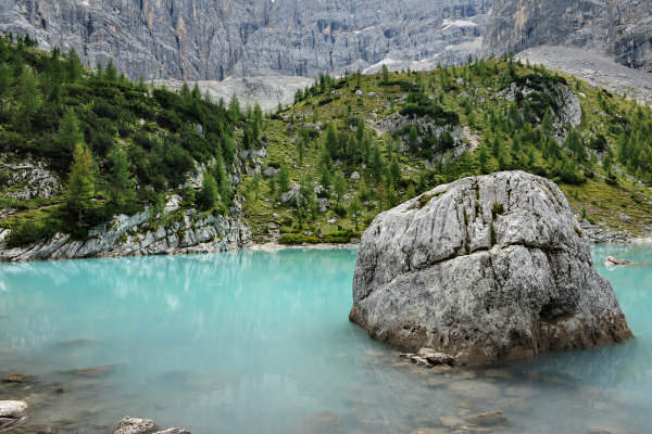 Dolomiti, sentiero passo Tre Croci rifugio Vandelli lago di Sorapiss