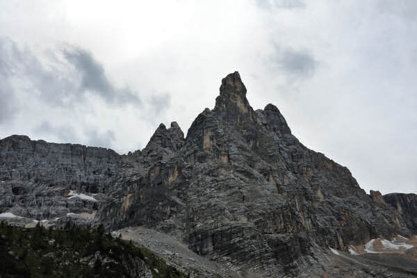 Dolomiti, sentiero passo Tre Croci rifugio Vandelli lago di Sorapiss