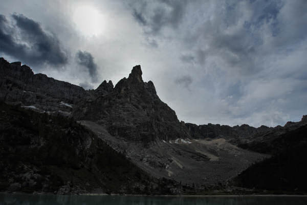 Dolomiti, sentiero passo Tre Croci rifugio Vandelli lago di Sorapiss