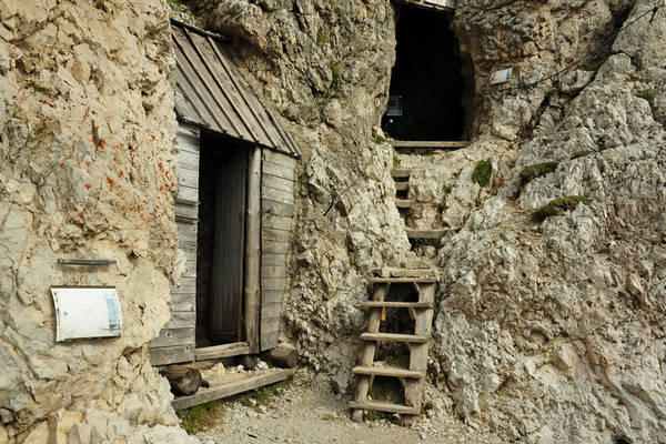 Falzarego Lagazuoi Fanis Travenanzes Col dei Bos Tofane