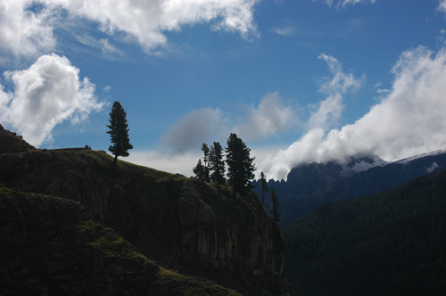 Tofana di Rozes - strada Col dei Bos