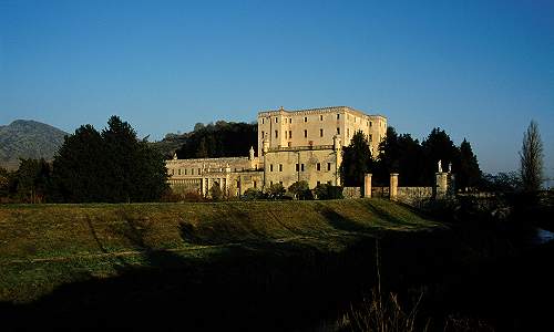 Battaglia Terme, Castello del Catajo