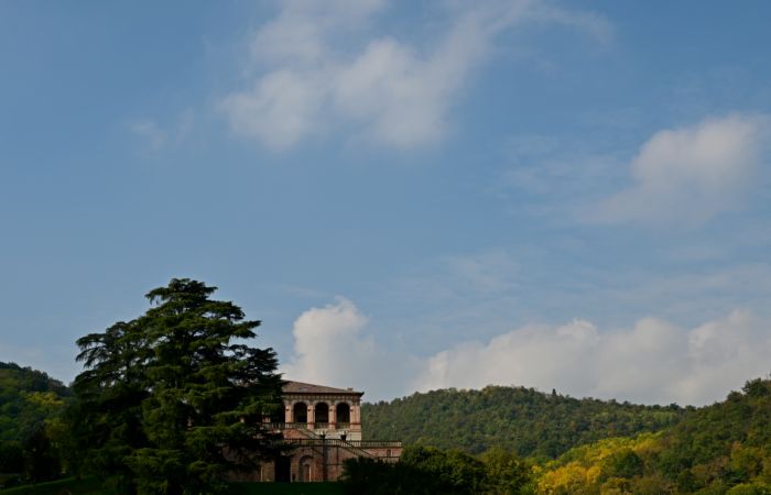 Villa dei Vescovi a Luvigliano di Torreglia, bene del Fai, Padova Colli Euganei