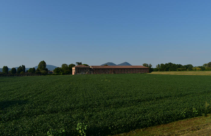 Colli Euganei campagna euganea fiume Bacchiglione, giro cicloturistico Monteortone Monterosso Castello San Martino dela Vaneza Cervarese Santa Croce Praglia