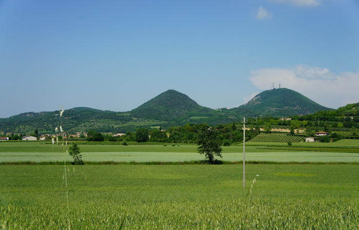 Colli Euganei, giro cicloturistico settore sud, Baone Este Calaone monte Cecilia Ca'Barbaro