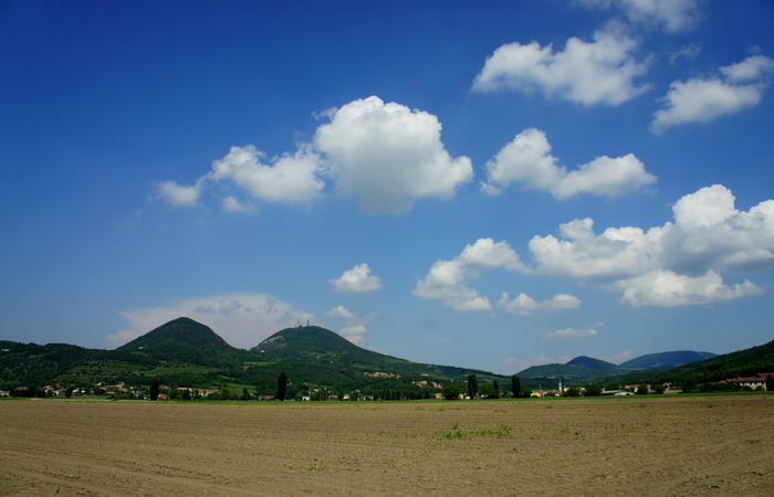 Colli Euganei, giro cicloturistico settore sud, Baone Este Calaone monte Cecilia Ca'Barbaro