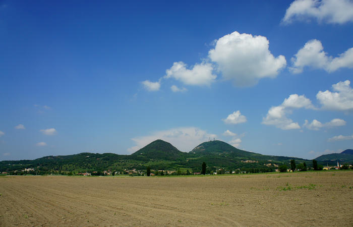 Colli Euganei, giro cicloturistico settore sud, Baone Este Calaone monte Cecilia Ca'Barbaro