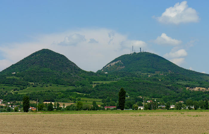 Colli Euganei, giro cicloturistico settore sud, Baone Este Calaone monte Cecilia Ca'Barbaro