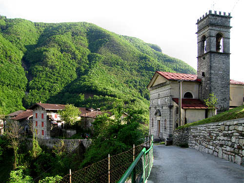 Incino - Lago di Corlo - Rocca di Arsié