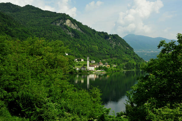 escursione naturalistica giro del Lago di Corlo, Rocca di Arsie
