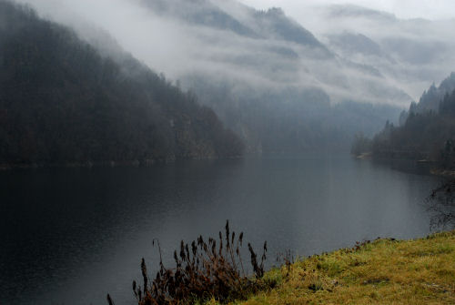 Lago del Corlo alla Rocca di Arsié, foto invernale