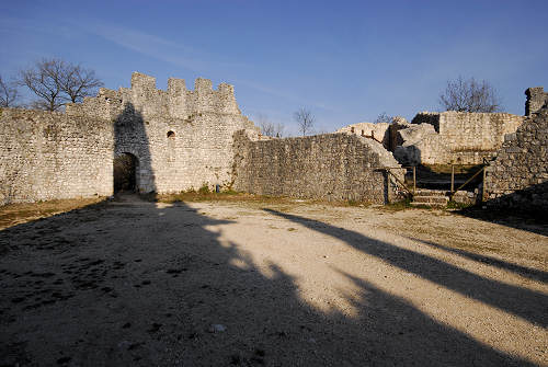 Castello di Caneva, Alto Liventino