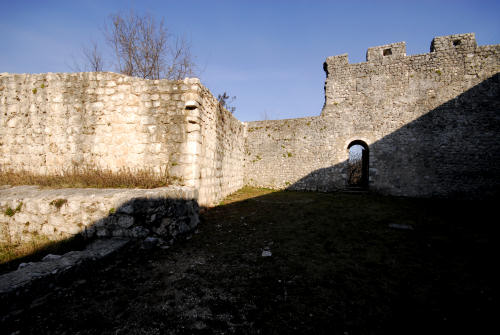 Castello di Caneva, Alto Liventino