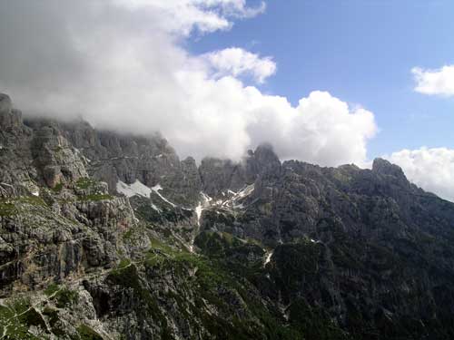 dal passo degli Scalini verso il rifugio Nino Corsi