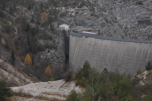 Diga del Vajont, Longarone Erto e Casso