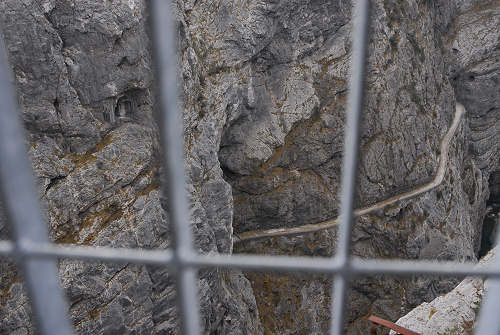 Diga del Vajont, Longarone Erto e Casso