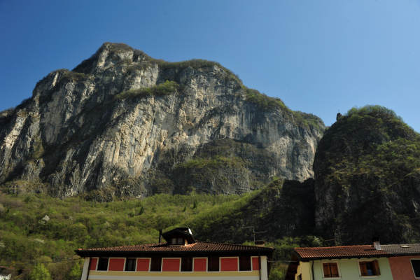 Cismon del Grappa, Val Goccia Cesilla, Col dei Prai