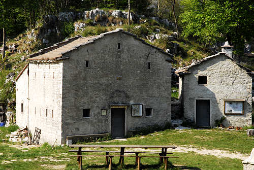 sistema fortificato di Col Andreon, zona Camposolagna sul Monte Grappa