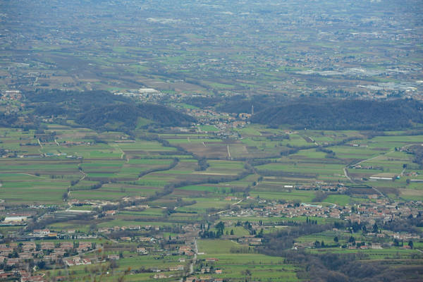 Covolo, sentiero Punta Frontal monte Scalare, valle San Liberale